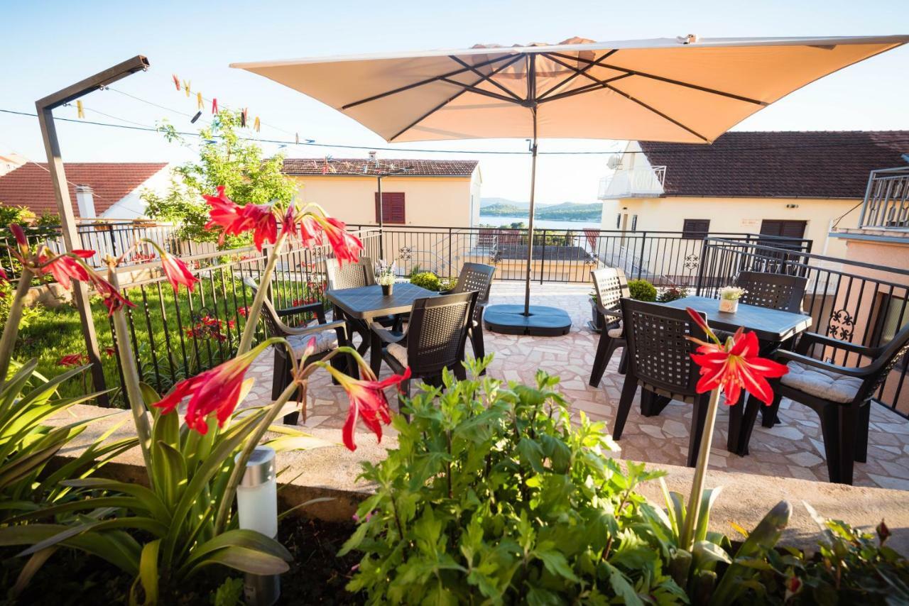 Apartments Nakic Sibenik Ngoại thất bức ảnh