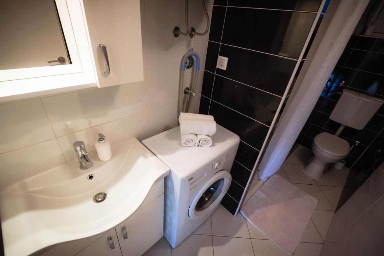 Apartments Nakic Sibenik Ngoại thất bức ảnh